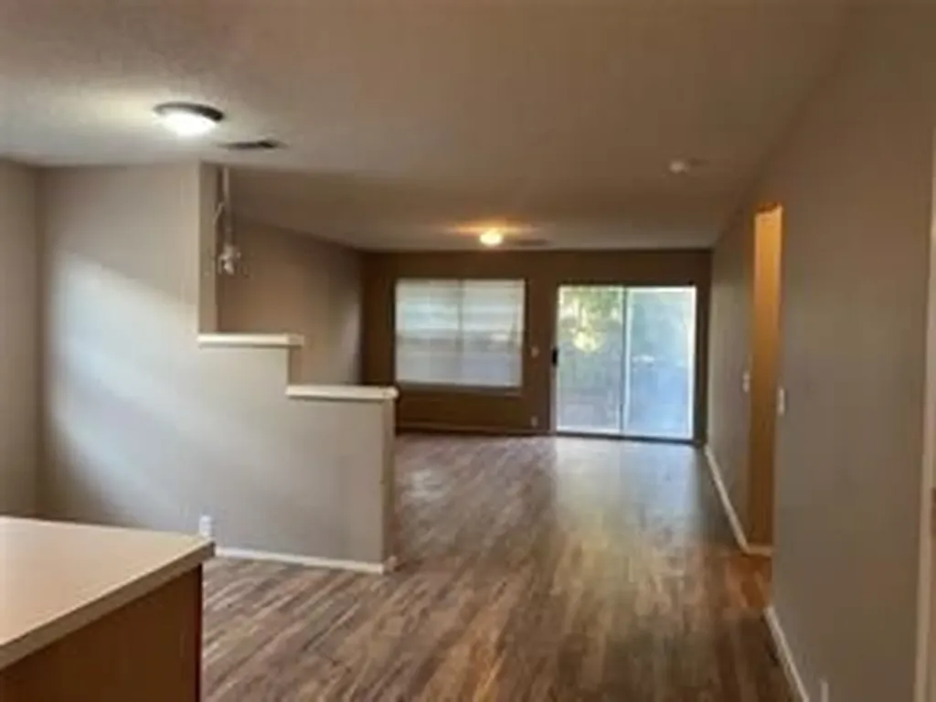 4211 Falcon Drive Sherman TX 75092