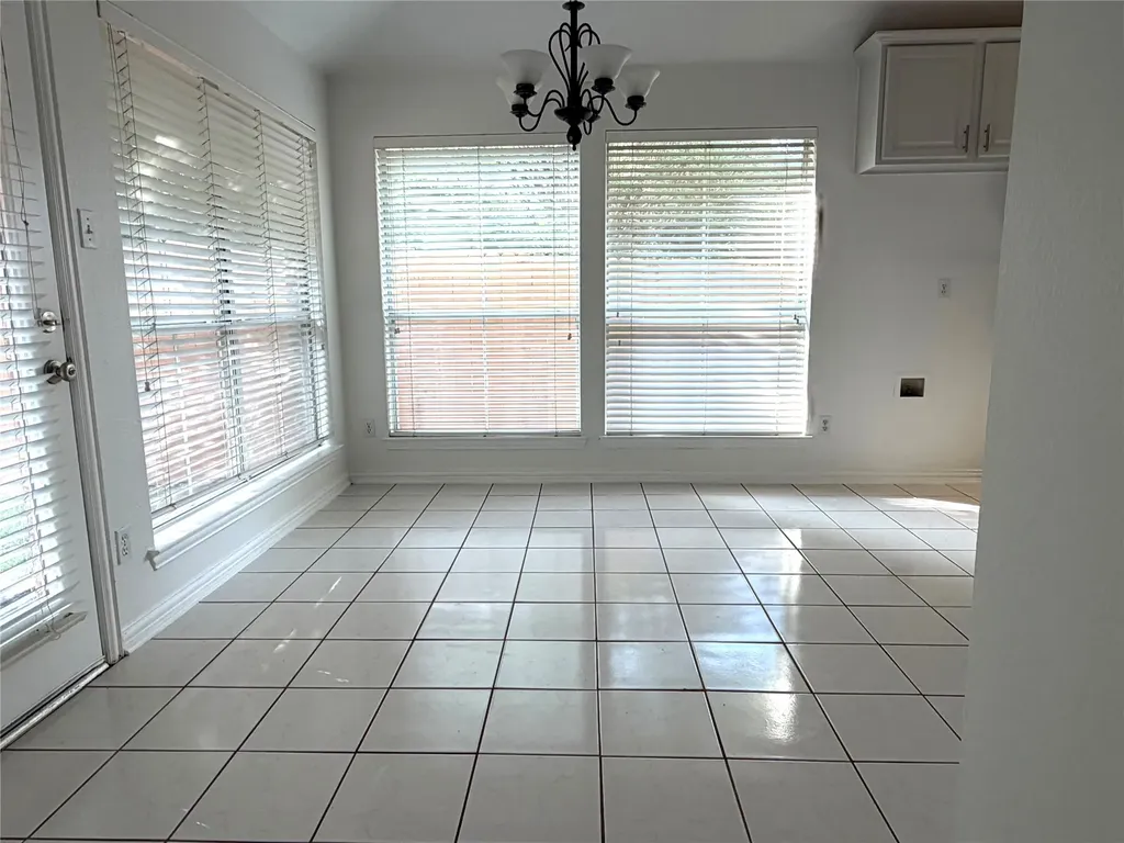 2016 Vintage Circle Corinth TX 76210