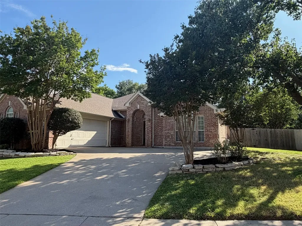 2016 Vintage Circle Corinth TX 76210