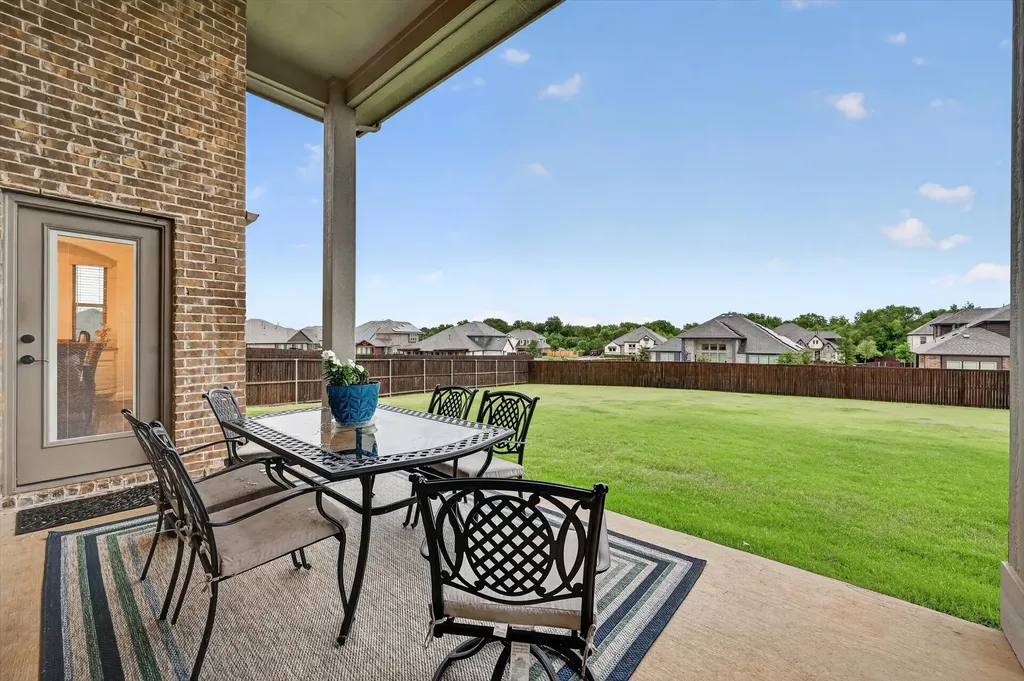 11601 Norcross Drive Cross Roads TX 76227
