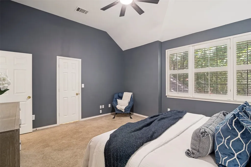 18008 Windflower Way Dallas TX 75252
