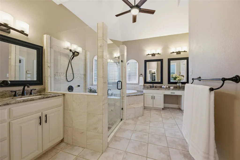 5527 Hunterwood Lane Arlington TX 76017