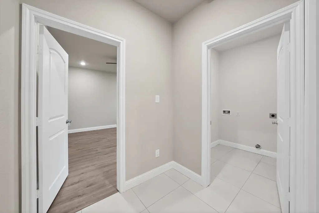 1112 Trinity Street Cleburne TX 76031