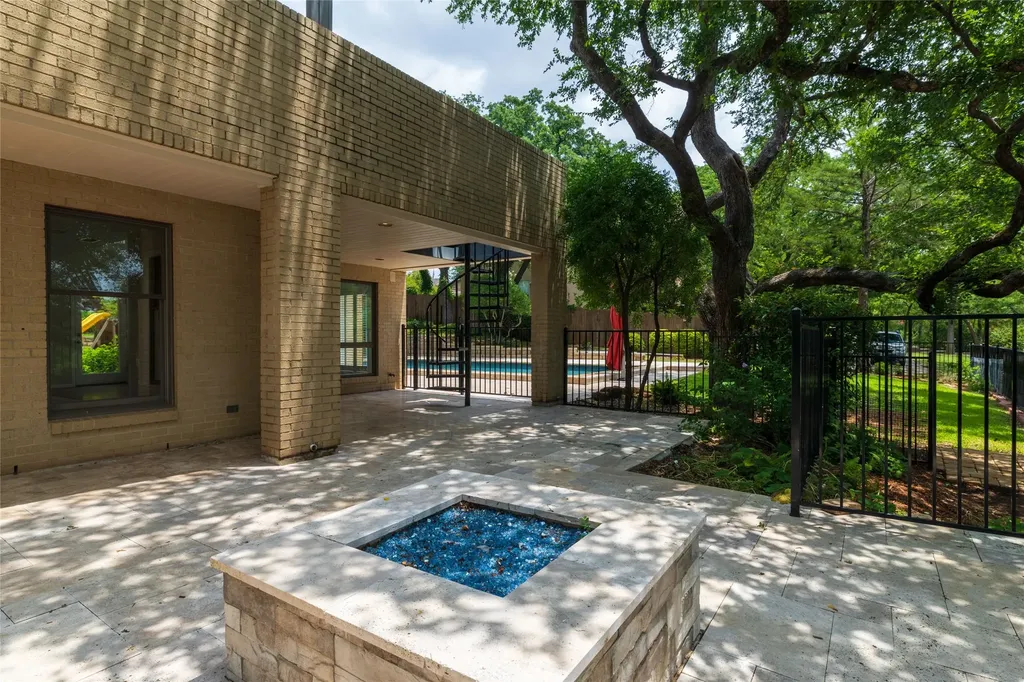 3505 Estates Drive Dalworthington Gardens TX 76016