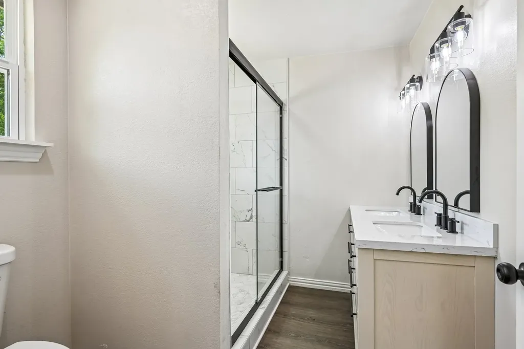 404 New Hope Street Terrell TX 75160