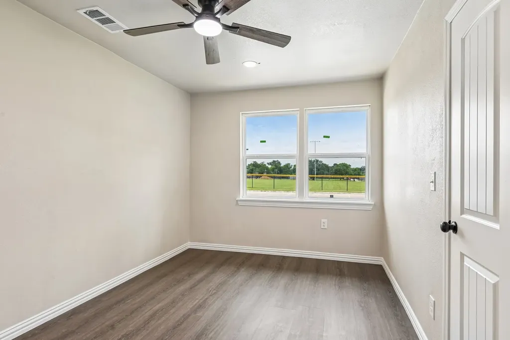 404 New Hope Street Terrell TX 75160