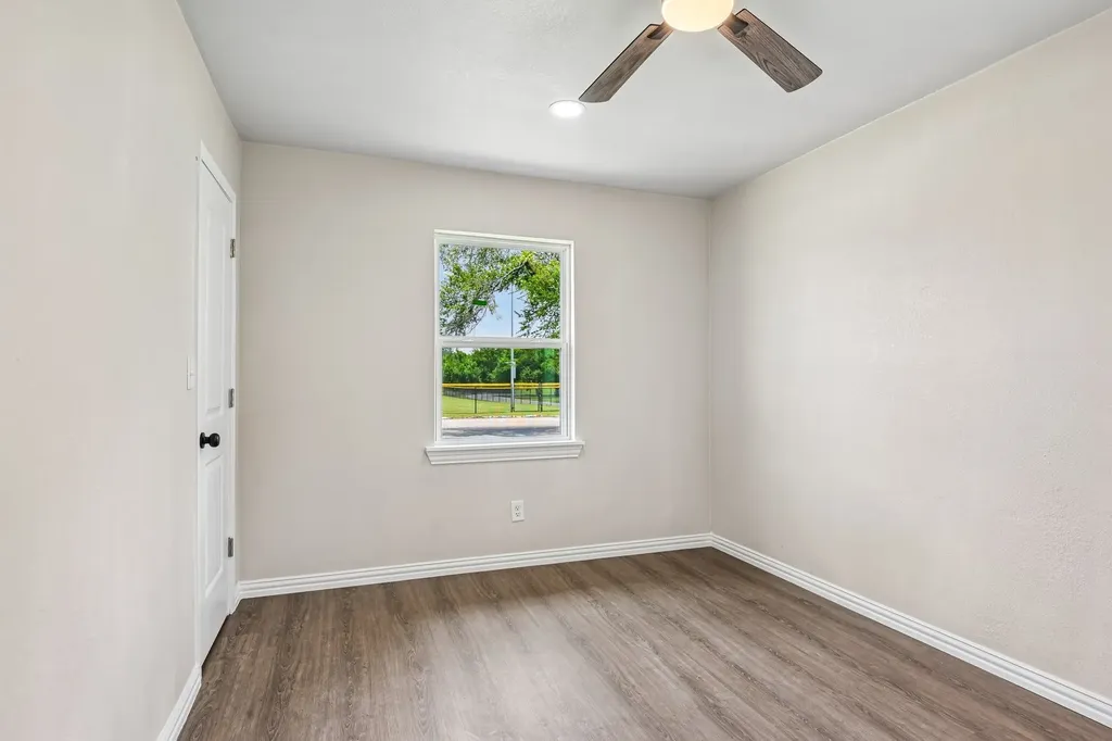 404 New Hope Street Terrell TX 75160