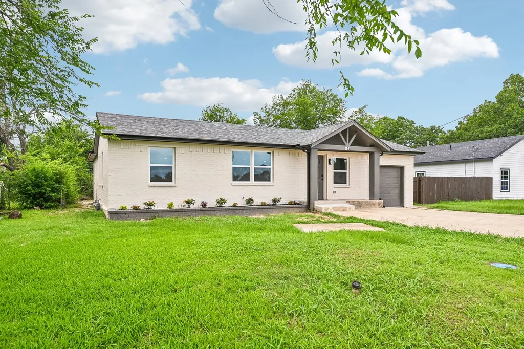404 New Hope Street Terrell TX 75160