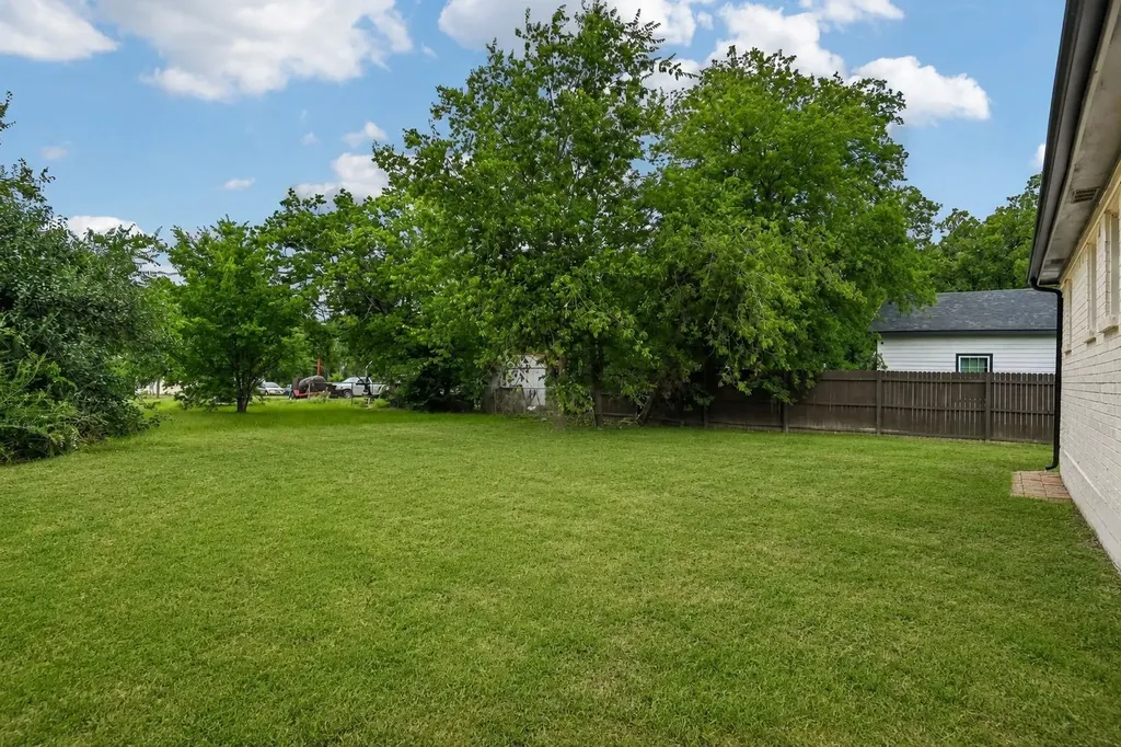 404 New Hope Street Terrell TX 75160