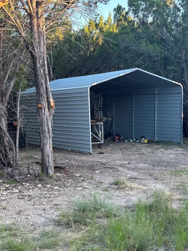 125 County Road 403 Goldthwaite TX 76844