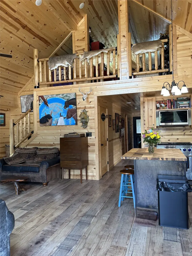 125 County Road 403 Goldthwaite TX 76844