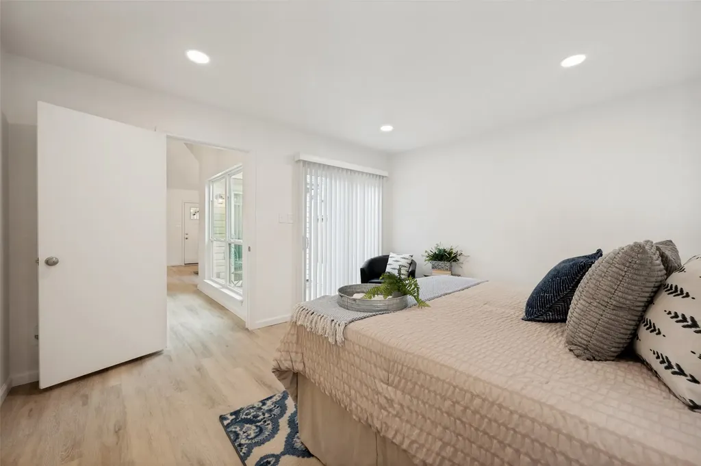 412 Pogue Street Cedar Hill TX 75104