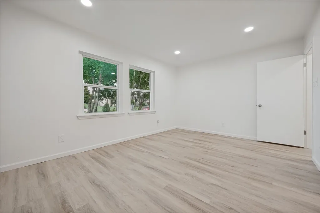 412 Pogue Street Cedar Hill TX 75104