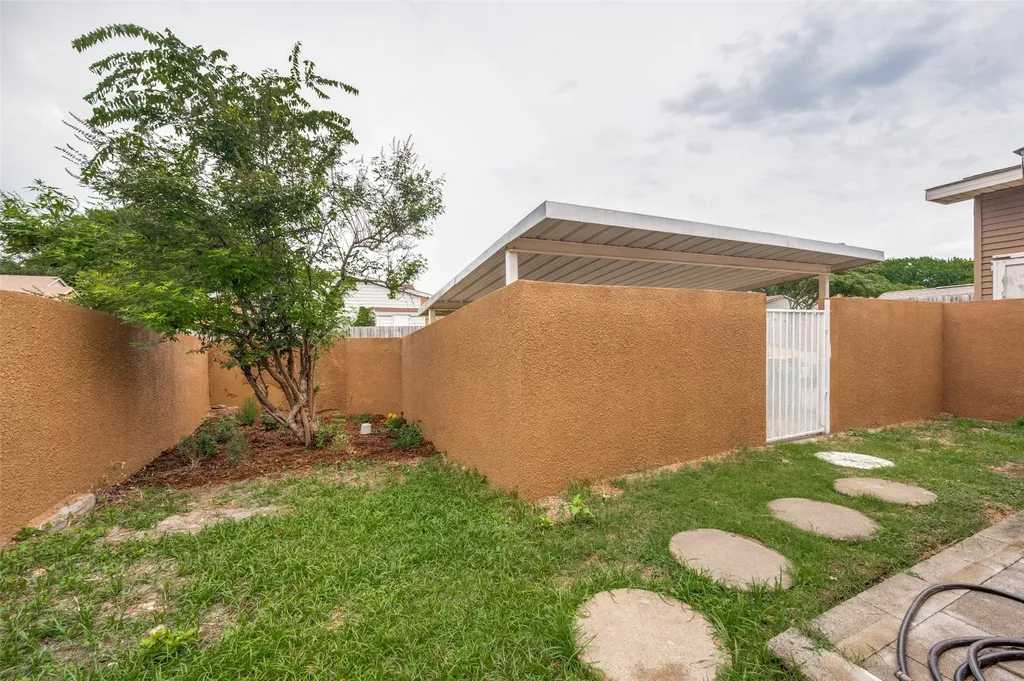 412 Pogue Street Cedar Hill TX 75104