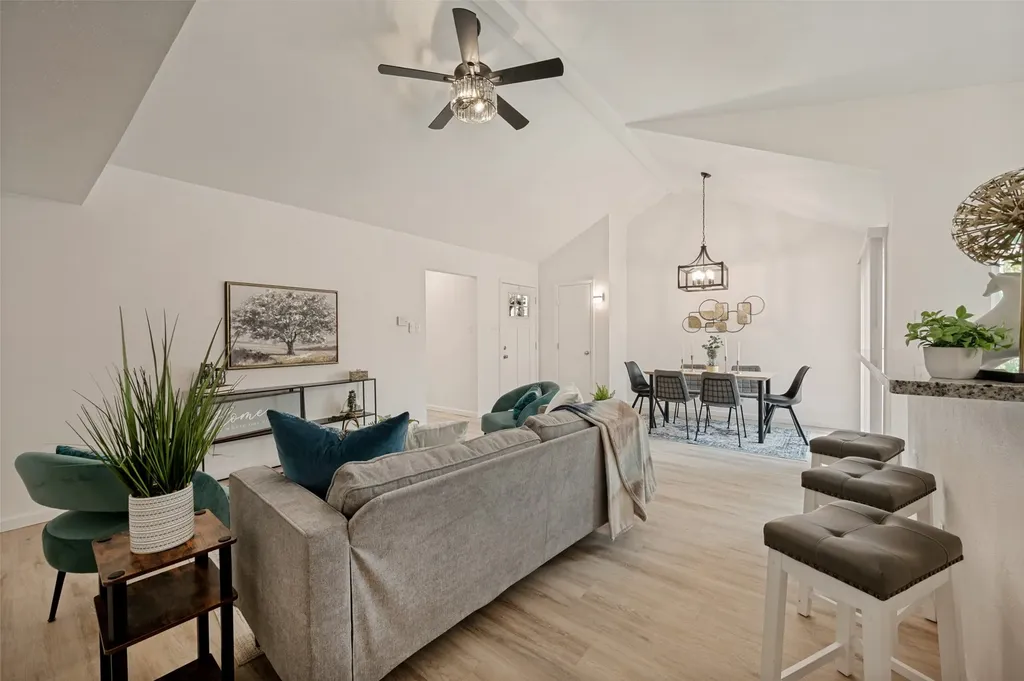 412 Pogue Street Cedar Hill TX 75104