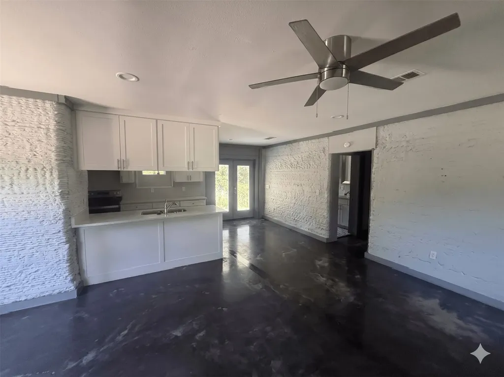 7148 Valleyview Drive Mabank TX 75156