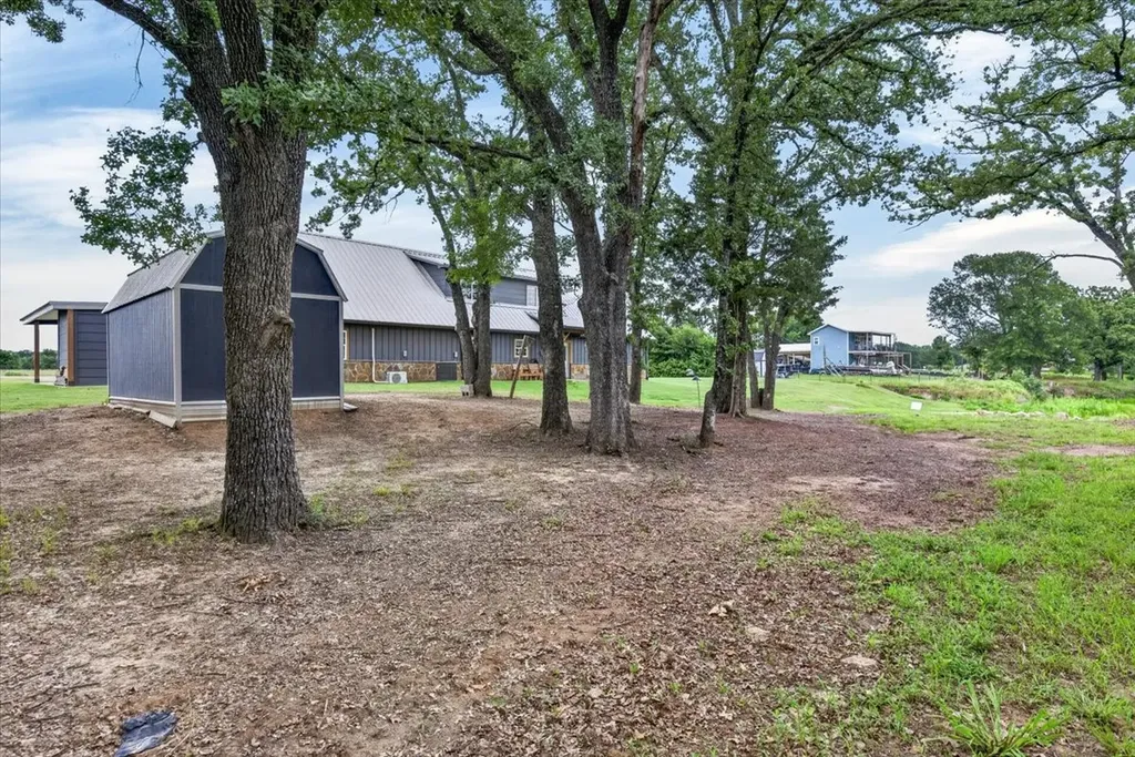 114 Lakewood Road Trinidad TX 75163