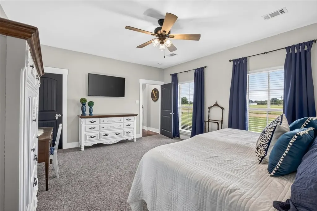 114 Lakewood Road Trinidad TX 75163