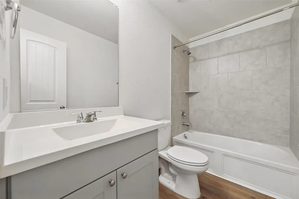837 Amberwood Court Fort Worth TX 76052