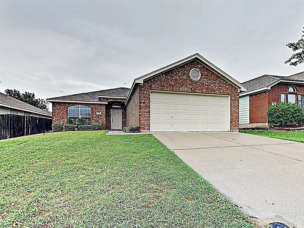 14104 Esperanza Drive Fort Worth TX 76052