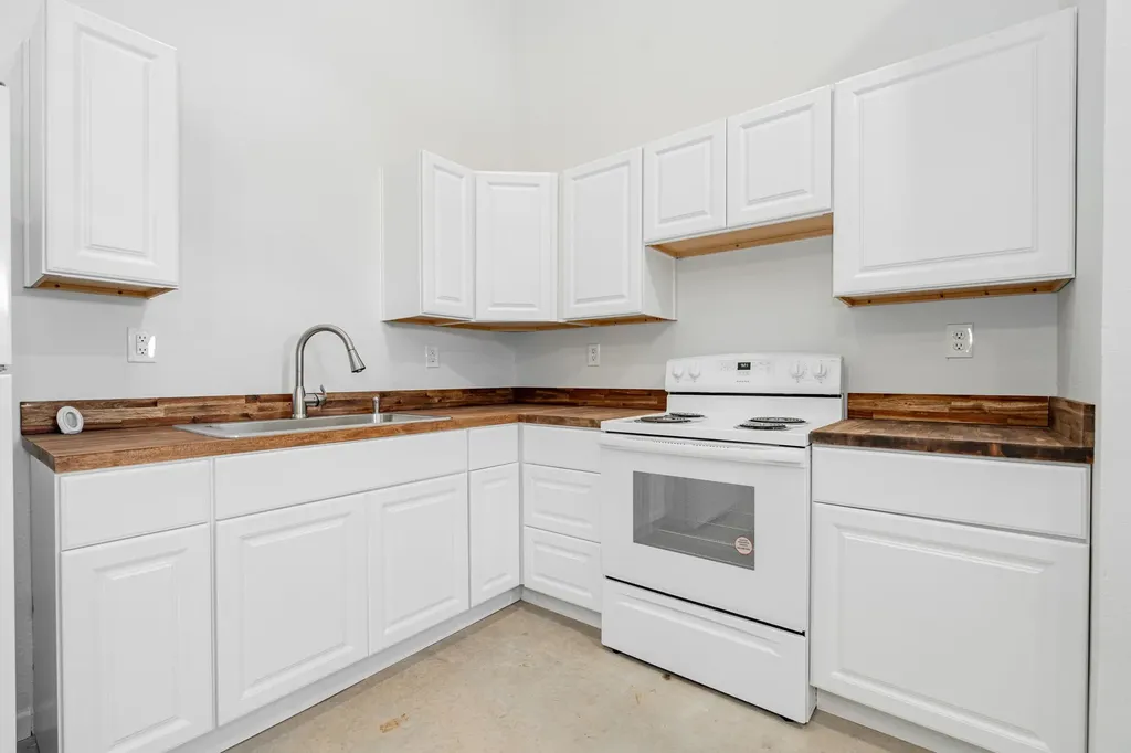 207 Young Street Nocona TX 76255