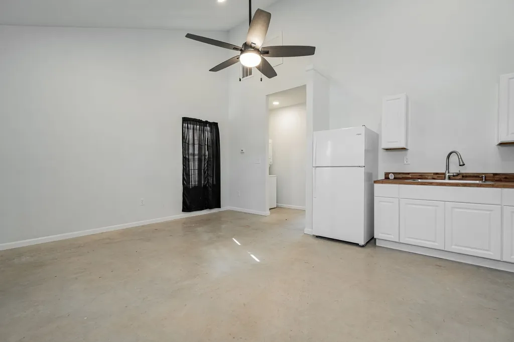 207 Young Street Nocona TX 76255