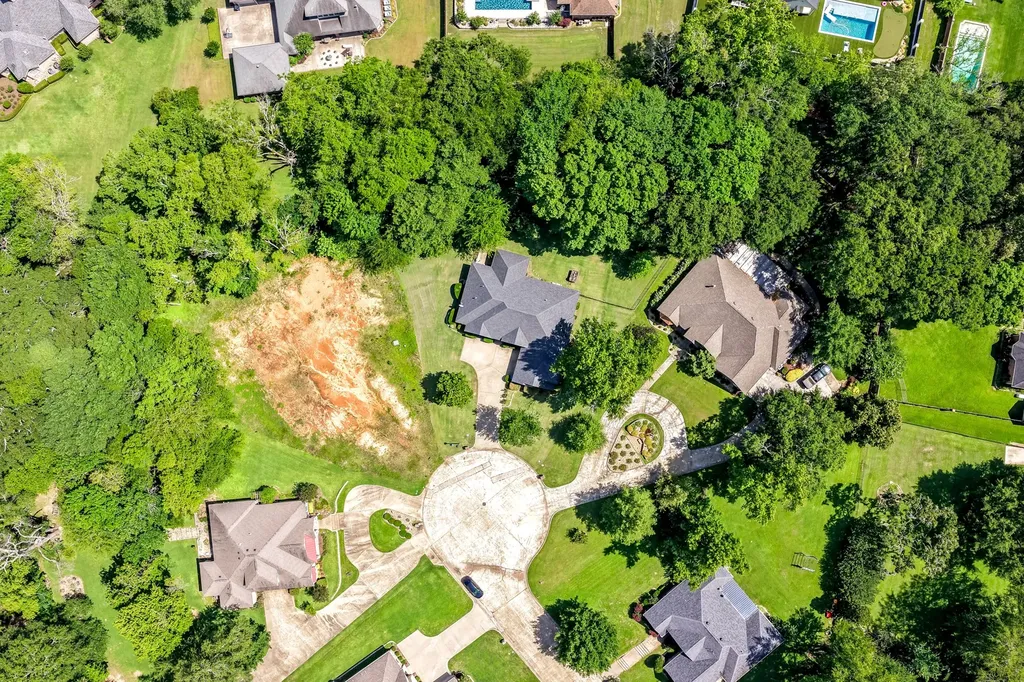 910 Holly Hill Mt Pleasant TX 75455
