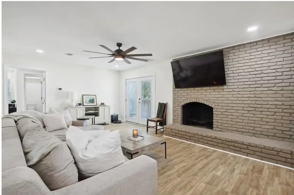 13505 Pyramid Drive Farmers Branch TX 75234