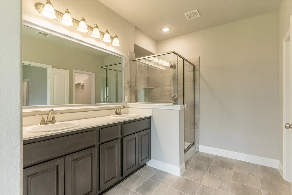 7814 Willow Court Greenville TX 75402