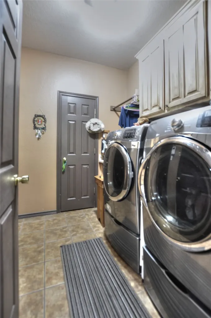 239 Palomino Court Cresson TX 76035