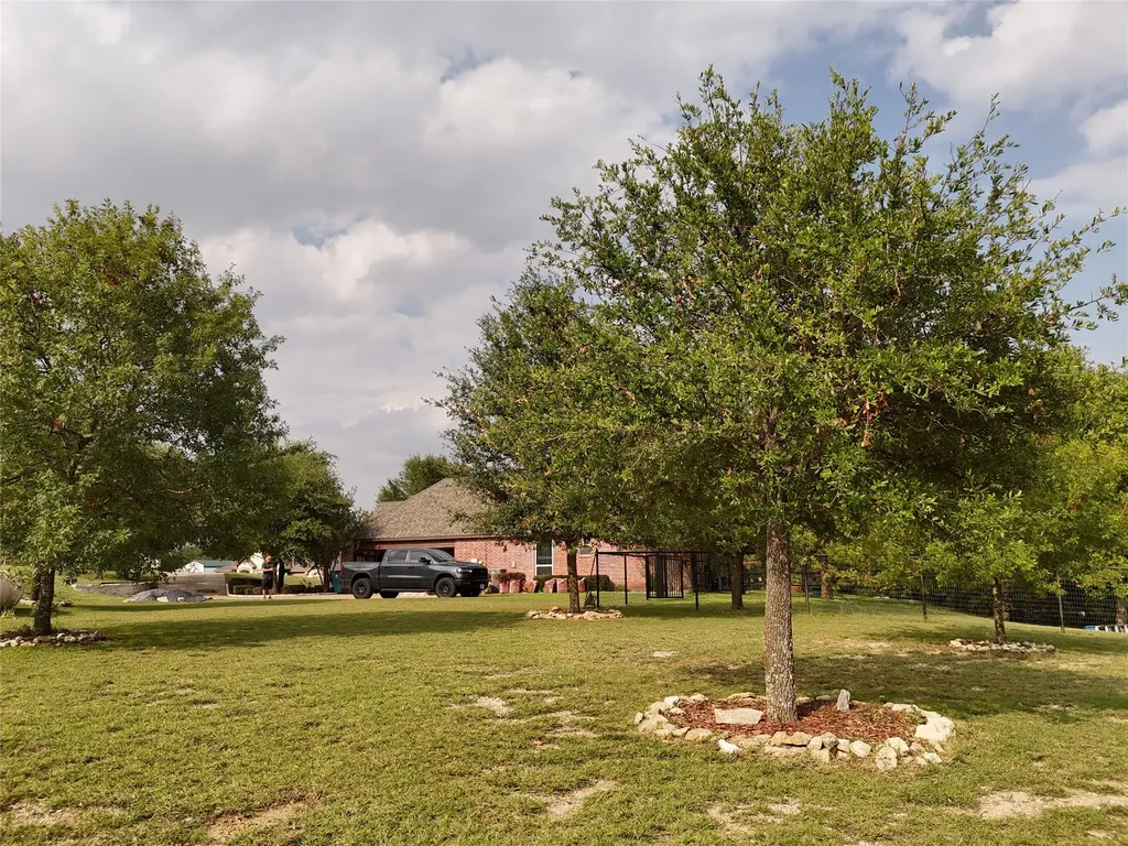 239 Palomino Court Cresson TX 76035