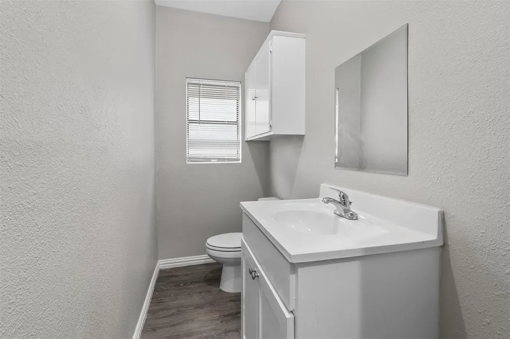 814 N Walnut Street Sherman TX 75090