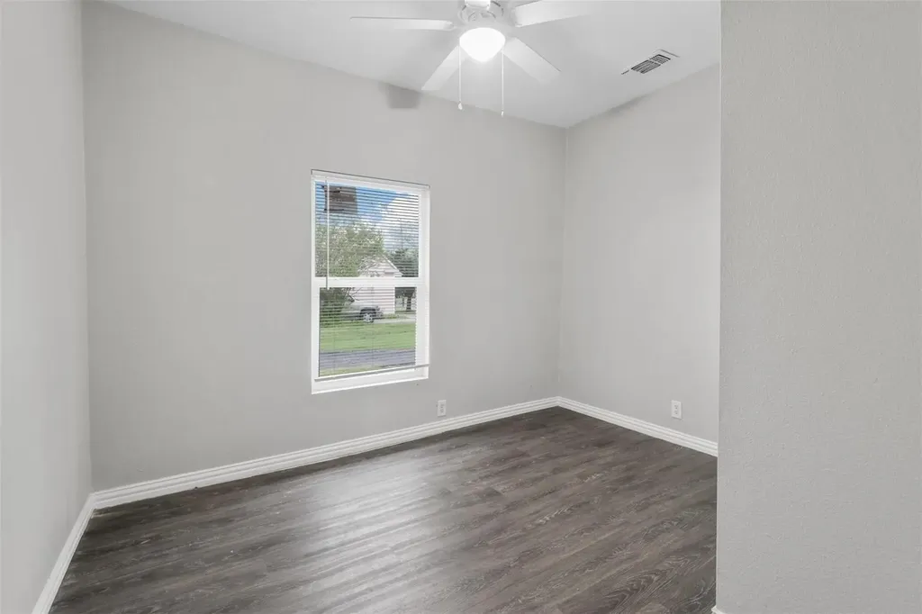 814 N Walnut Street Sherman TX 75090