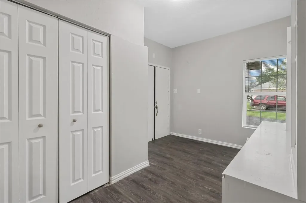 814 N Walnut Street Sherman TX 75090