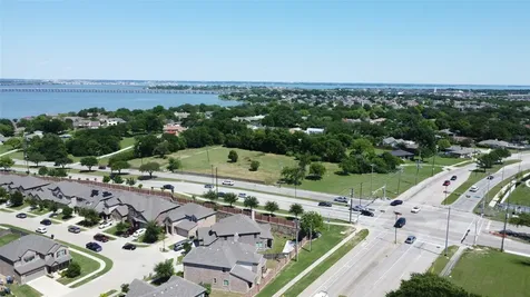 2214-2310 Rowlett Road Garland TX 75043