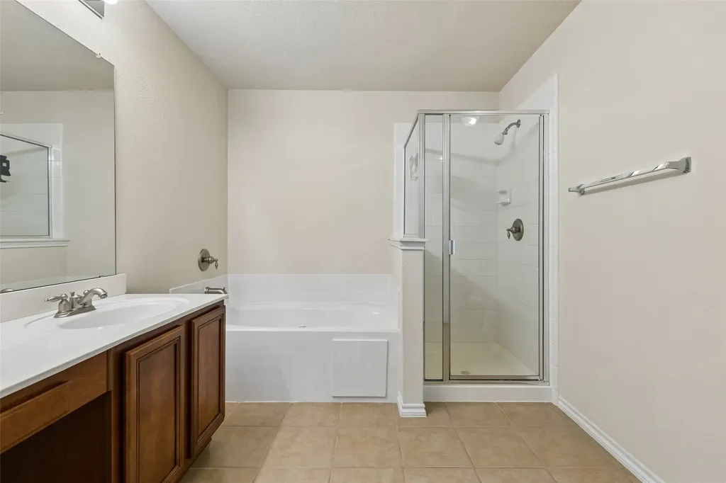 4140 Kyndra Circle Richardson TX 75082
