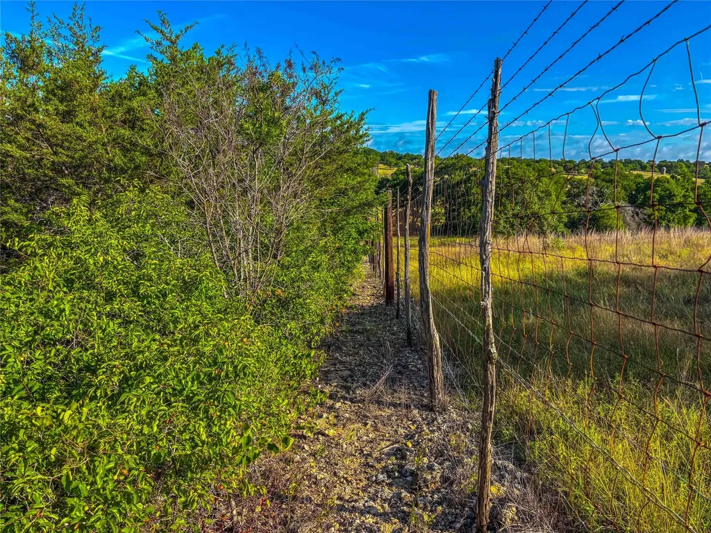Unk Private Road Iredell TX 76649