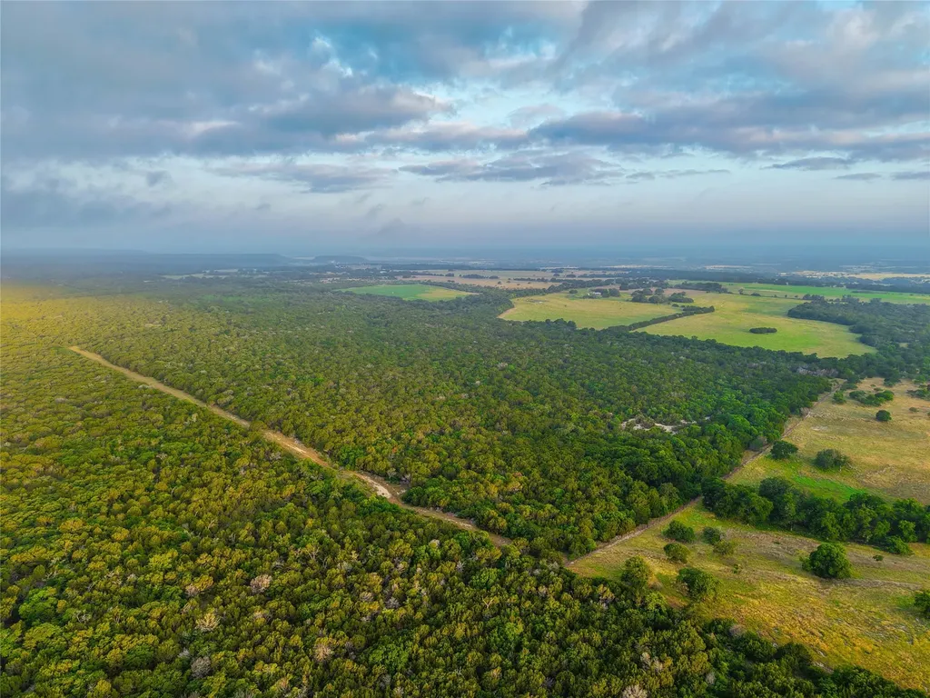 Unk Private Road Iredell TX 76649