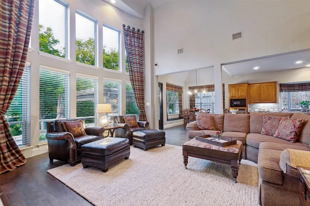 2505 Valley Glen Court Carrollton TX 75010