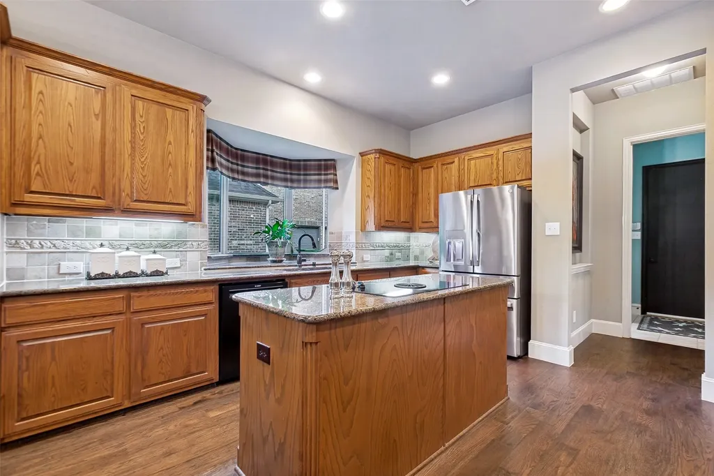 2505 Valley Glen Court Carrollton TX 75010