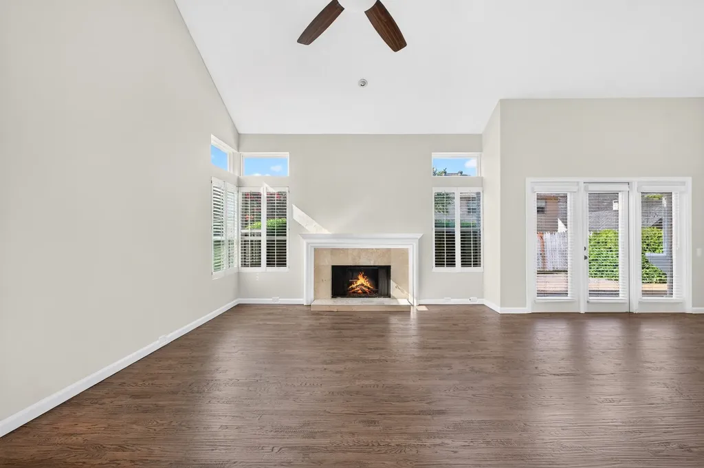 5806 Smoke Glass Trail Dallas TX 75252