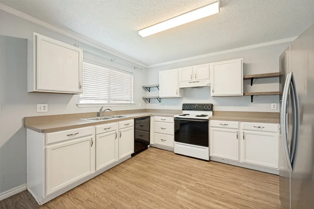 124 Jefferson Drive Venus TX 76084
