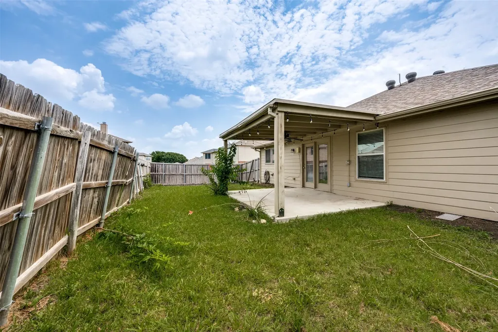 124 Jefferson Drive Venus TX 76084