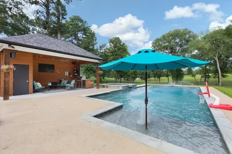 350 Pecan Creek Drive Henderson TX 75654