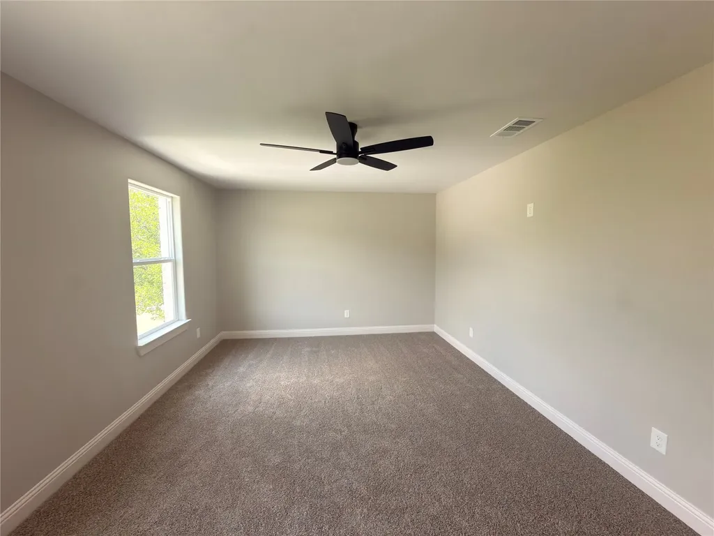402 Bellaire Circle Mineral Wells TX 76067