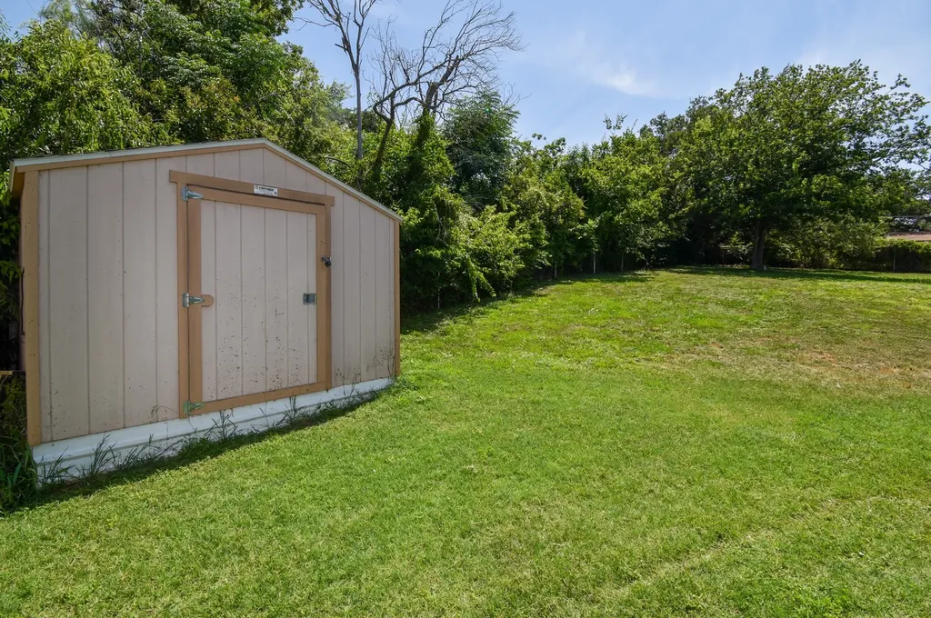 603 W 7th Street Brady TX 76825