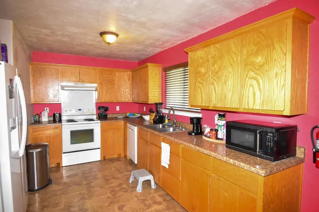603 W 7th Street Brady TX 76825
