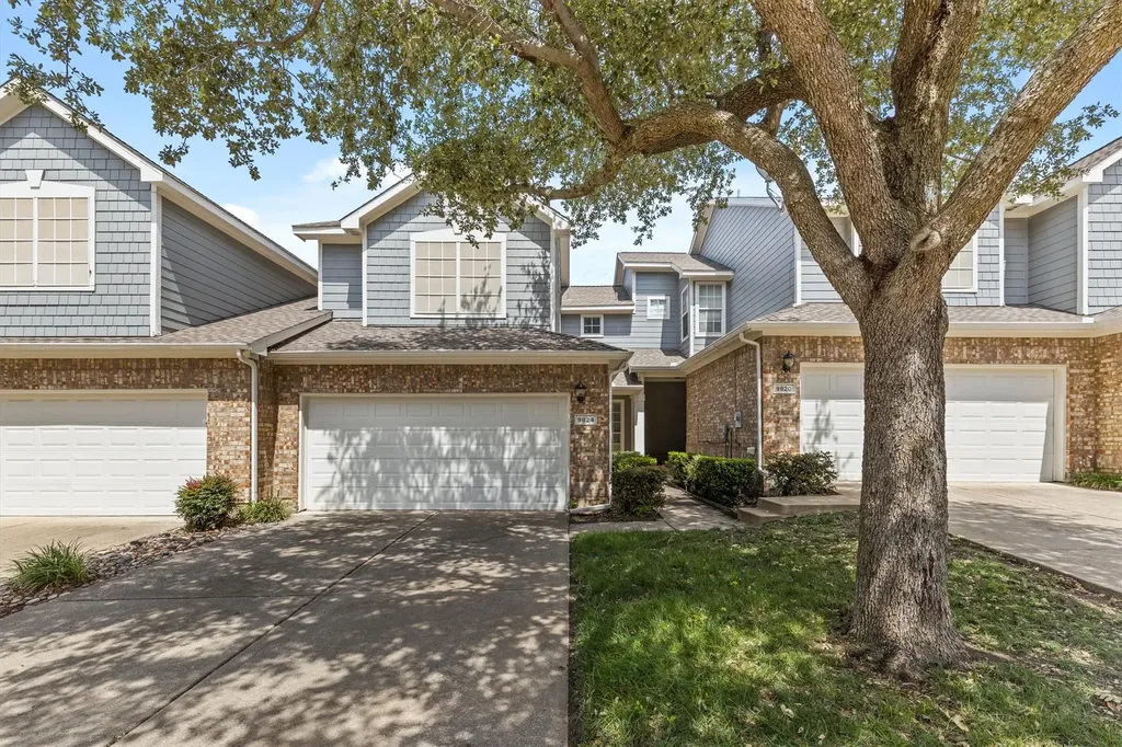 9824 Castlewood Drive Plano TX 75025