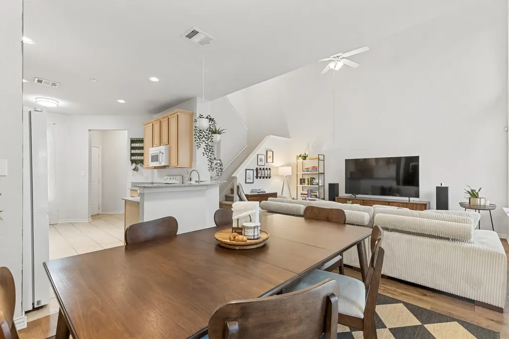 9824 Castlewood Drive Plano TX 75025