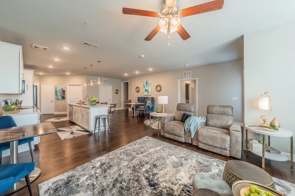 1735 Wittington Place Farmers Branch TX 75234